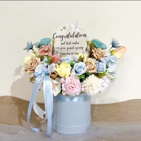 Bloom Box Grand opneing Solear